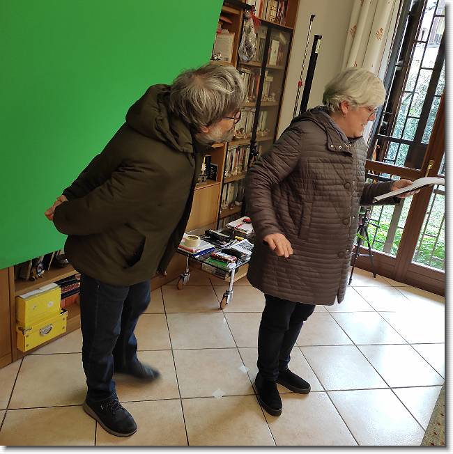 Clicca per scorrere le foto originali ingrandite